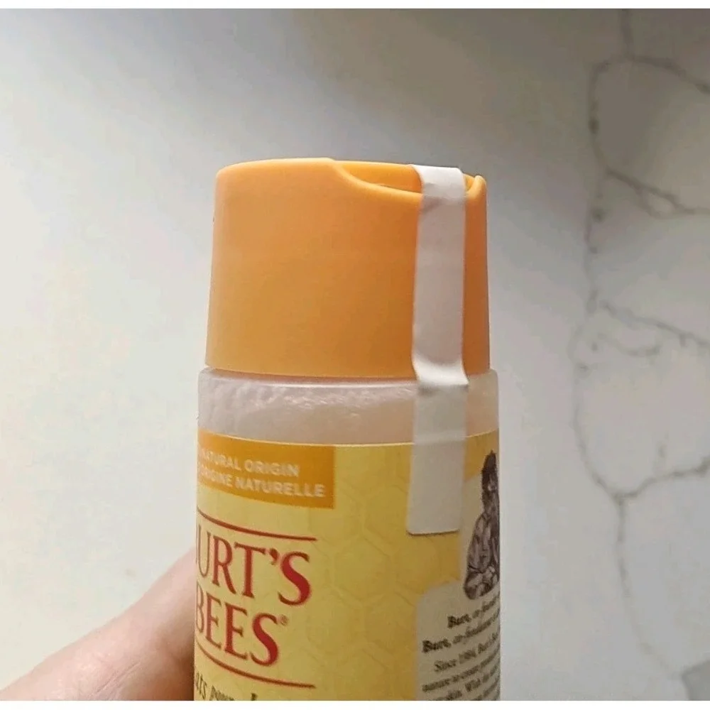 Burt's Bees Hypoallergenic Cat Shampoo‎ Shea Butter & Honey Natural 10 oz. Size